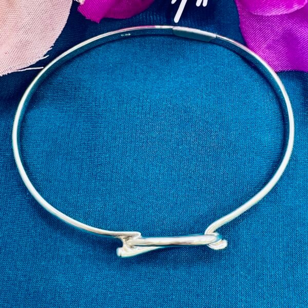 loop bangle