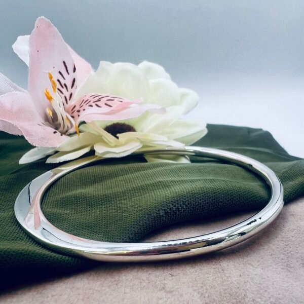 modern bangles design